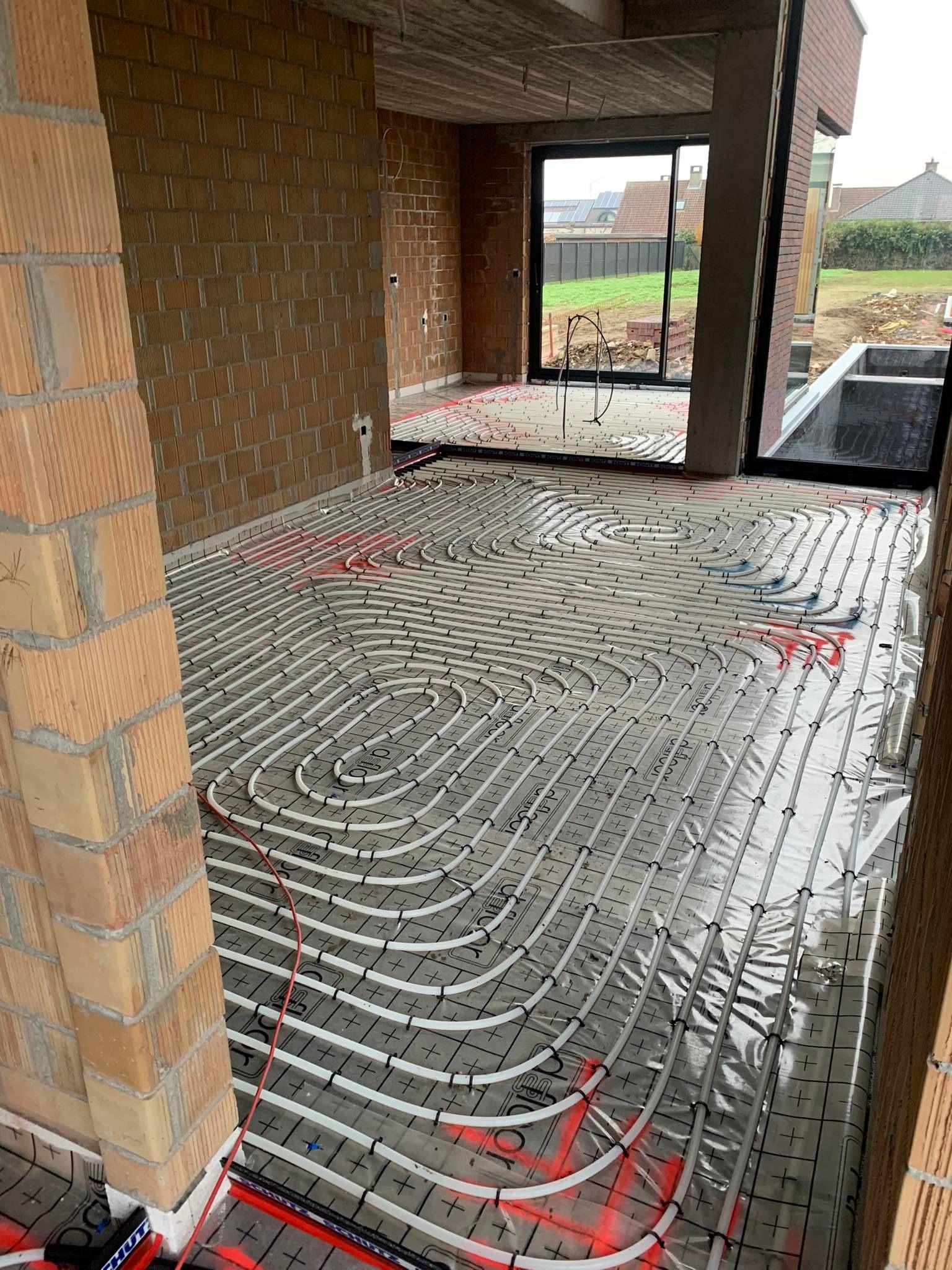 Thibaut Tireur zorgt voor plaatsing en onderhoud vloerverwarming Temse, Kruibeke, Sint-Niklaas en Beveren-Waas.