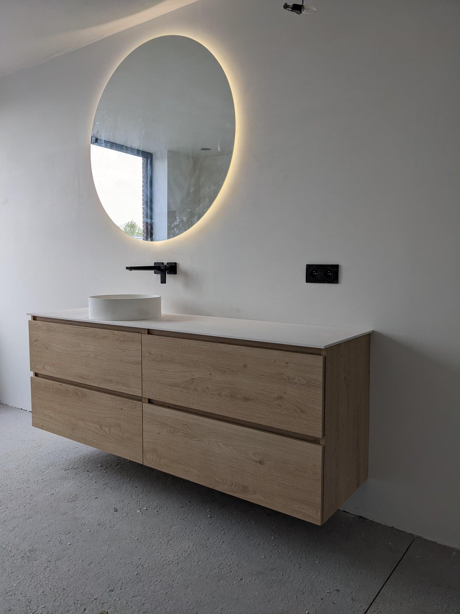 Thibaut Tireur plaats jouw badkamer voor nieuwbouw en renovatieprojecten in Sint-Niklaas, Kruibeke, Temse of Beveren-Waas.